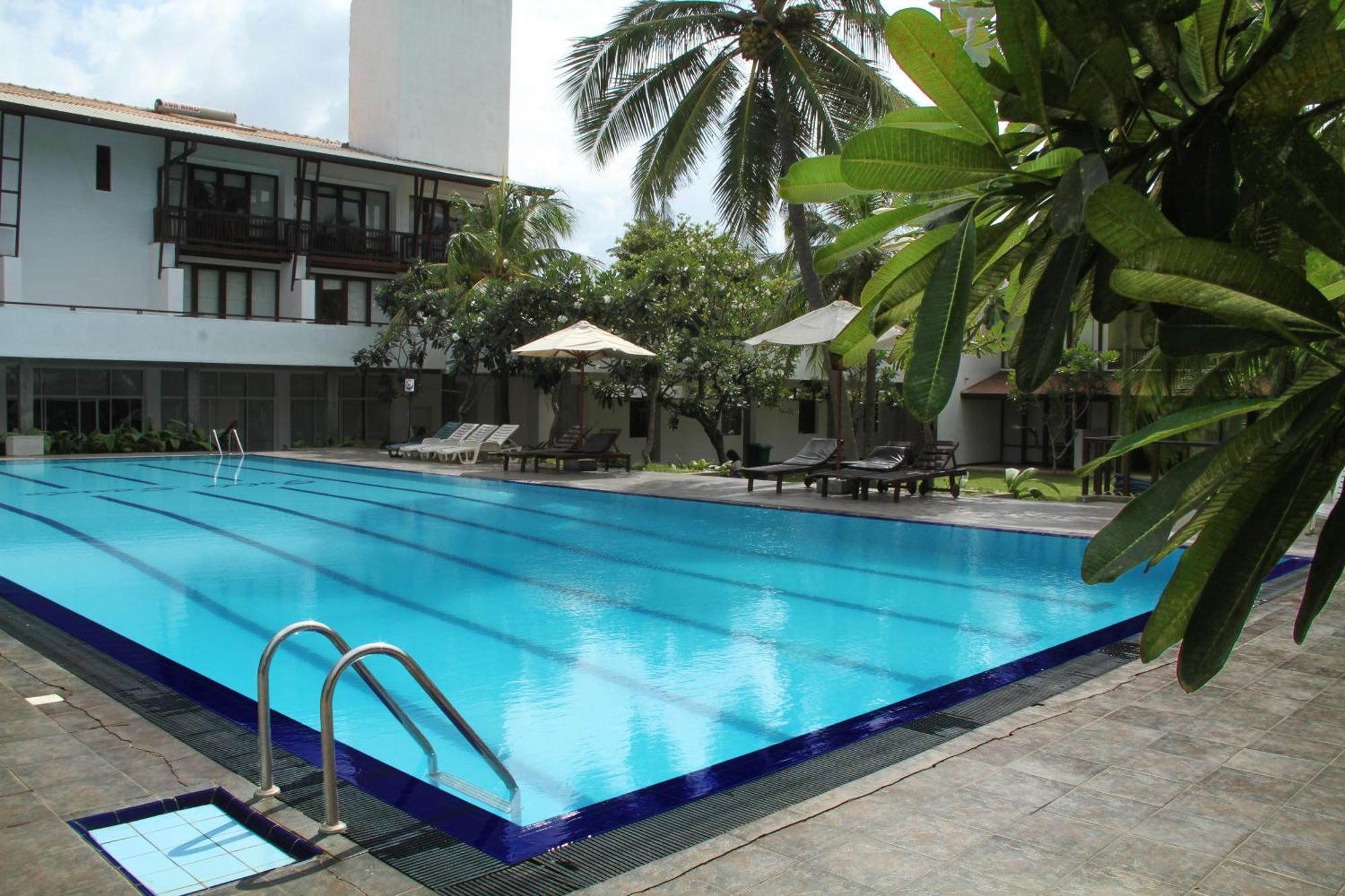 Goldi Sands Hotel Negombo Exterior foto